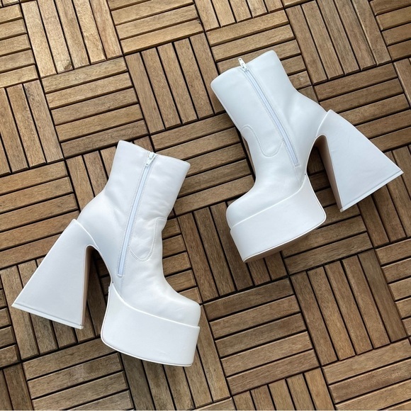 NEW! Naked Wolfe- Jane White Zip Up Ankle Boots Bootie Size 9 Platform - Picture 11 of 16